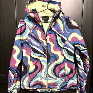 Athleta ski jacket - women’s medium - lightweight and FABULOUS